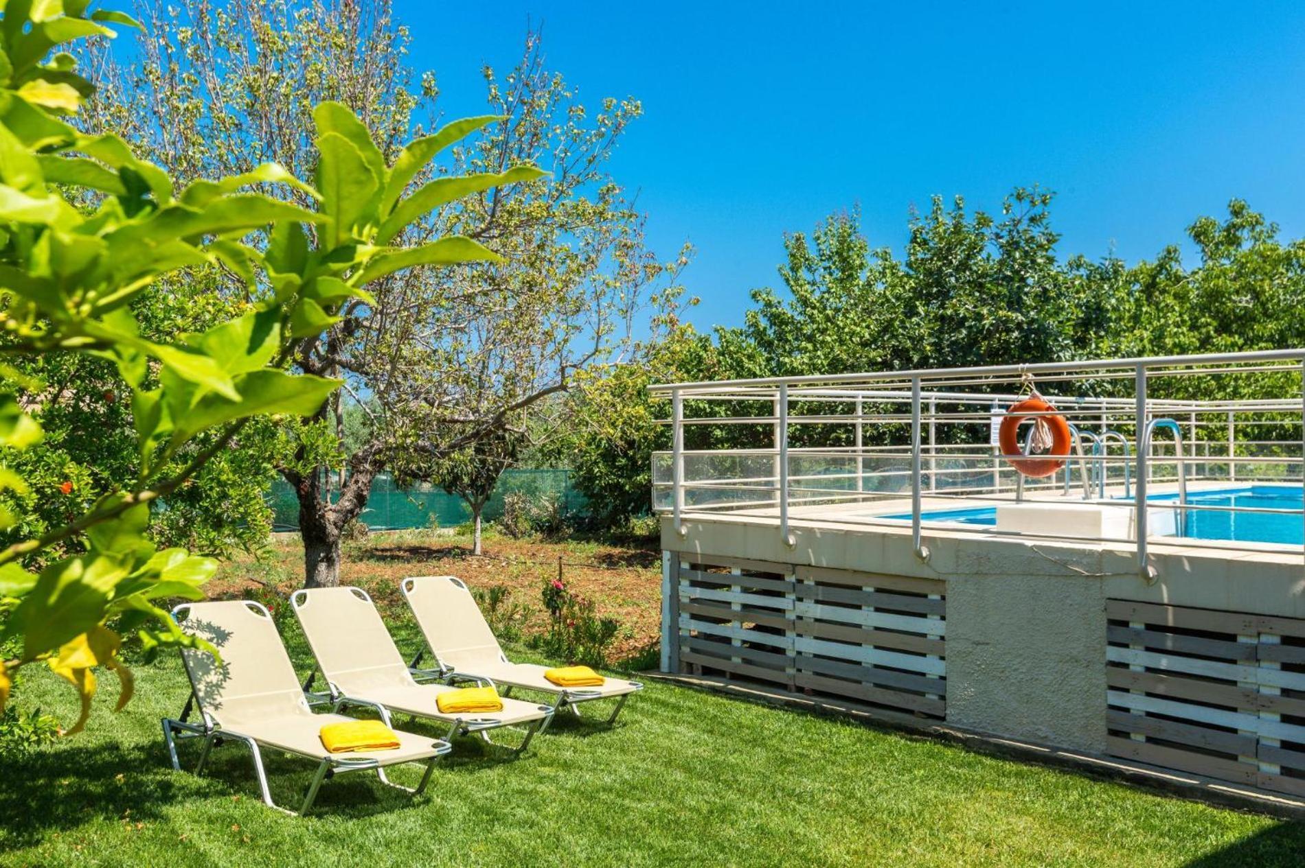 Villa Filia In Prines Bagian luar foto